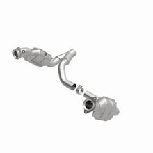 Load image into Gallery viewer, Magnaflow 11-17 Ram 1500 5.7L Direct Fit Converter
