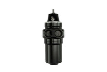 Load image into Gallery viewer, Turbosmart FPRF8 Fuel Pressure Regulator and Filter - Black | TS-0404-1532
