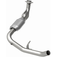 Load image into Gallery viewer, MagnaFlow Conv DF 99-02 Expedition 5.4L 4wd
