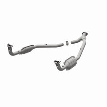 Load image into Gallery viewer, MagnaFlow Conv DF 97 Land Rover Defender 90 4.0L Y-Pipe Assy / 96-99 Discovery 4.0L Y-Pipe Assy
