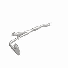 Load image into Gallery viewer, MagnaFlow 2002 Dodge Ram 1500 5.9L California Grade CARB Compliant Direct-Fit Catalytic Converter

