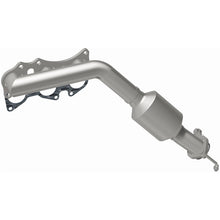 Load image into Gallery viewer, Magnaflow DF Converter 05-11 Toyota Tacoma 4.0L
