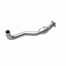 Load image into Gallery viewer, MagnaFlow Conv. DF 01-05 GM Silv/Sierra 6.6L
