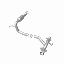 Load image into Gallery viewer, Magnaflow DF Converter 05-11 Toyota Tacoma 4.0L
