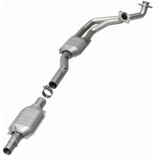 Load image into Gallery viewer, MagnaFlow Conv DF 96 Ford F-150 4.9L I-6
