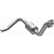 Load image into Gallery viewer, MagnaFlow Conv DF 04-06 Dodge Durango 5.7L Driver Side *NOT FOR SALE IN CALIFORNIA*
