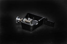 Load image into Gallery viewer, Weapon R 13 Scion FR-S Cylinder Brace Polished
