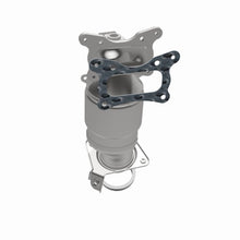 Load image into Gallery viewer, MagnaFlow 12-14 Honda CR-V 2.4L L4 GAS California Catalytic Converter Direct Fit
