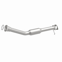 Load image into Gallery viewer, Magnaflow 07-09 Chevrolet Impala 5.3L Direct Fit Converter
