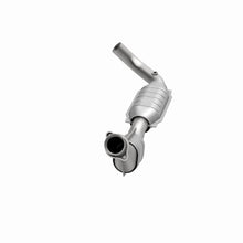 Load image into Gallery viewer, MagnaFlow Conv DF 97-98 Ford F-150 Pickup 4.2L D/S 4WD (49 State)
