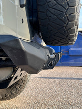 Load image into Gallery viewer, Rival 2018-2026 Jeep Wrangler JL  Rear Aluminum Stubby Bumper
