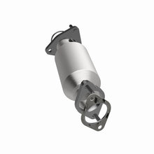 Load image into Gallery viewer, Magnaflow 05-17 Nissan Frontier 4.0L Direct Fit Converter
