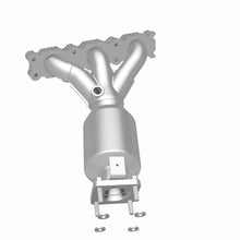 Load image into Gallery viewer, MagnaFlow Exhaust Products Catalytic Converter with Integrated Exhaust Manifold MagnaFlow Exhaust Products Catalytic Converter with Integrated Exhaust Manifold 22-174
