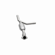 Load image into Gallery viewer, MagnaFlow Conv DF 97-99 E-150/250 4.6L P/S
