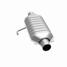 Load image into Gallery viewer, MagnaFlow Conv Univ 3/3 W/2Air
