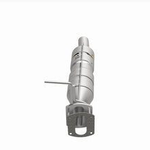 Load image into Gallery viewer, Magnaflow Catalytic Converter Direct Fit MagnaFlow 09-17 Ford F53 V10 6.8L Underbody Direct Fit Catalytic Converter
