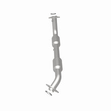 Load image into Gallery viewer, Magnaflow 13-17 Lexus LX570 5.7L Direct Fit Converter
