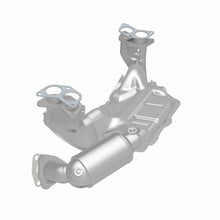 Load image into Gallery viewer, Magnaflow 11-13 Subaru Forester California Grade CARB Compliant Direct-Fit Catalytic Converter

