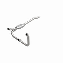 Load image into Gallery viewer, MagnaFlow Conv DF 02-03 Dodge Ram 1500 Pickup 4.7L 4WD
