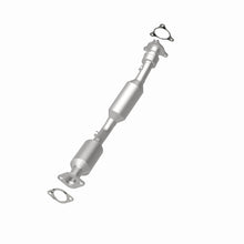 Load image into Gallery viewer, Magnaflow 08-10 Chevrolet Cobalt 2.2L Direct Fit Converter
