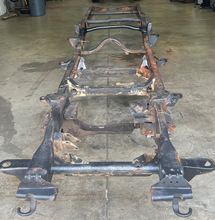 Load image into Gallery viewer, Rust Buster 1999-2004 + 2006 Chevy Silverado 1500 ward Fuel Tank Crossmember
