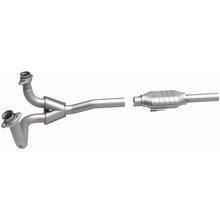 Load image into Gallery viewer, MagnaFlow Conv DF 88-95 Ford Trucks 5.8L V8
