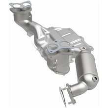 Load image into Gallery viewer, Magnaflow 11-13 Subaru Forester California Grade CARB Compliant Direct-Fit Catalytic Converter
