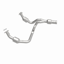 Load image into Gallery viewer, Magnaflow 11-15 GMC Yukon 6.2L Direct Fit Converter
