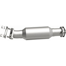 Load image into Gallery viewer, Magnaflow 07-09 Hyundai Santa Fe 3.3L Direct Fit Converter
