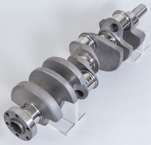 Load image into Gallery viewer, Eagle Ford 302 3.250in Stroke Internal Balance Forged 4340 Steel Crankshaft Eagle
