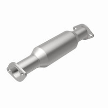 Load image into Gallery viewer, MagnaFlow Conv DF 97-00 Mit Diamante 3.5L 49S
