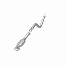 Load image into Gallery viewer, MagnaFlow Conv DF 03-07 GM 2500/3500 Passenger Side
