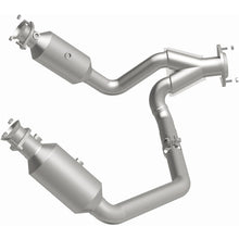 Load image into Gallery viewer, MagnaFlow 19-24 Ram 1500 5.7L OEM Grade Federal/EPA Compliant Direct-Fit Catalytic Converter
