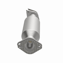 Load image into Gallery viewer, Magnaflow 10-13 Hyundai Santa Fe 2.4L Direct Fit Converter
