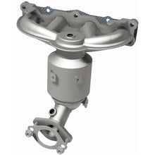 Load image into Gallery viewer, Magnaflow 13-17 Hyundai Santa Fe Sport 2.4L Direct Fit Cat Converter
