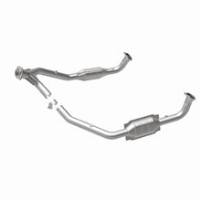 Load image into Gallery viewer, MagnaFlow Conv DF 94-95 Disc./Defender 3.9L
