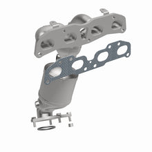 Load image into Gallery viewer, MagnaFlow Conv DF 08-13 Nissan Rogue 2.5L CA
