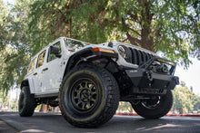 Load image into Gallery viewer, DV8 Offroad 2018+ Jeep Wrangler JL/Gladiator JT Front Inner Fenders | INFEND-06FB

