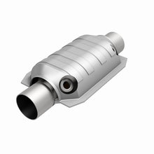Load image into Gallery viewer, MagnaFlow Conv Univ 2.5 W/Dual O2 Boss
