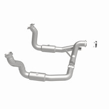 Load image into Gallery viewer, Magnaflow 11-17 Ford F-250 Super Duty 6.2L Direct Fit Converter
