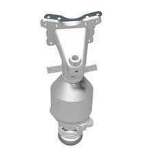 Load image into Gallery viewer, MagnaFlow 10-11 Honda CR-V California Catalytic Converter Direct Fit
