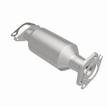 Load image into Gallery viewer, Magnaflow 10-13 Hyundai Santa Fe 2.4L Direct Fit Converter
