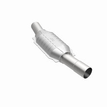 Load image into Gallery viewer, MagnaFlow Conv DF GM 25inch x 7inch x 4inch 2.5/2.5inch
