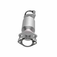 Load image into Gallery viewer, Magnaflow 08-09 Kia Spectra 2.0L Direct Fit Converter
