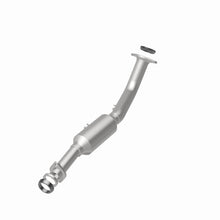 Load image into Gallery viewer, MagnaFlow Direct Fit Converter 03-11 Honda Element 2.4L Underbody
