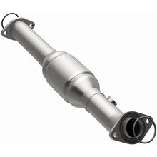 Load image into Gallery viewer, MagnaFlow Conv DF 05-09 Toyota Tacoma 4.0L P/S Rear
