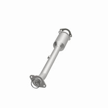 Load image into Gallery viewer, Magnaflow 05-06 Nissan Pathfinder 4.0L Direct Fit Converter
