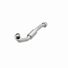 Load image into Gallery viewer, Magnaflow 09-13 Toyota Highlander 2.7L Direct Fit Converter
