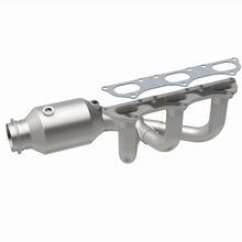 Load image into Gallery viewer, MagnaFlow Exhaust Products Catalytic Converter with Integrated Exhaust Manifold MagnaFlow Exhaust Products Catalytic Converter with Integrated Exhaust Manifold 22-201
