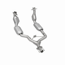 Load image into Gallery viewer, MagnaFlow Conv DF 96-98 Ford Mustang 3.8L
